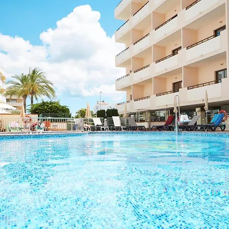 Invisa Hotel La Cala-2